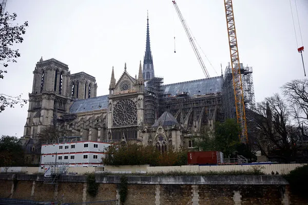 ▲▼法國巴黎聖母院（Notre Dame）2019年4月遭遇大火，時隔5年多之後，終於再度敲響鐘聲，預計12月7日重新開放。（圖／路透）