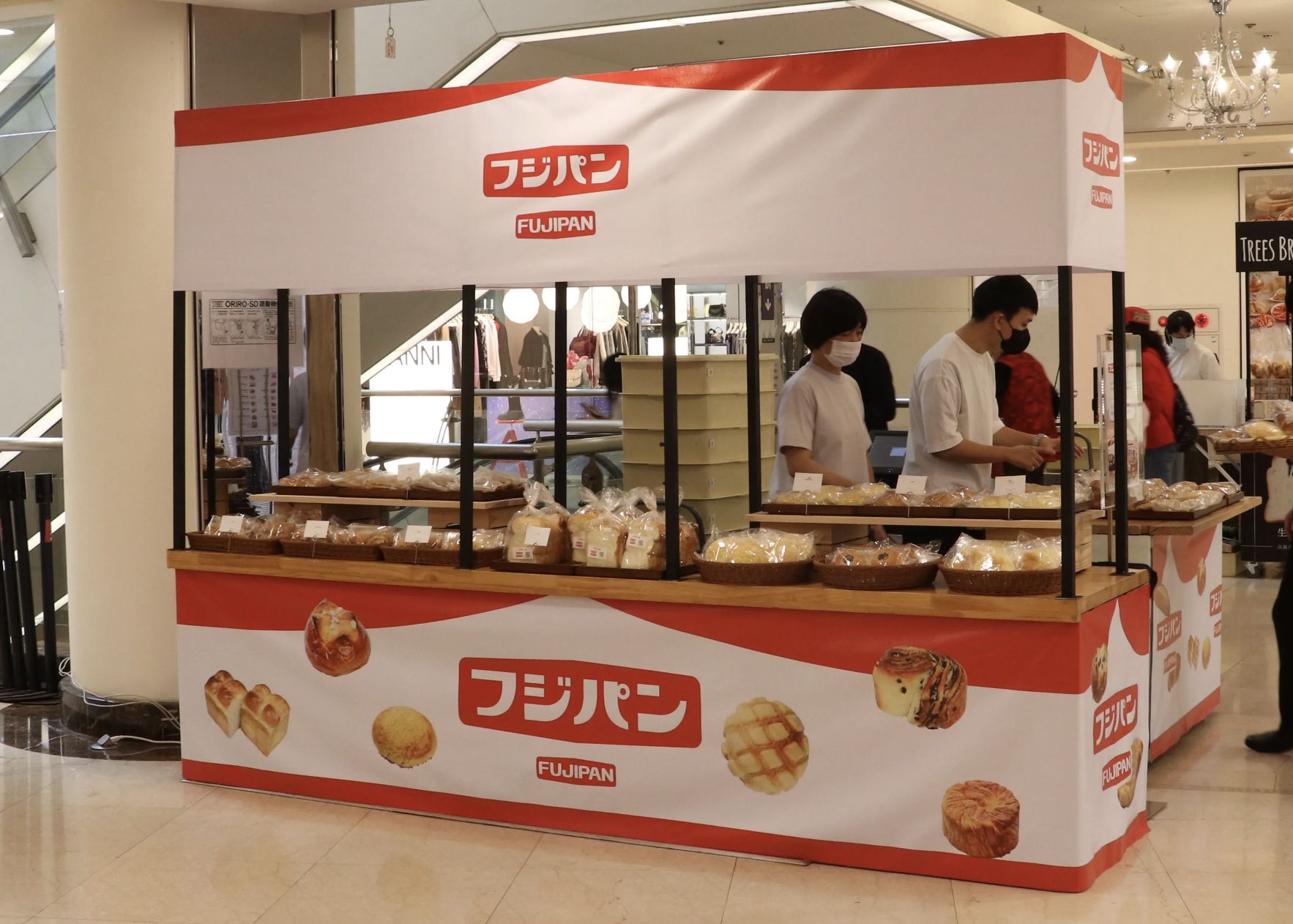 ▲日本富士麵包、BAKE CHEESE TART日本北海道爆漿起司塔快閃店。（圖／業者提供）