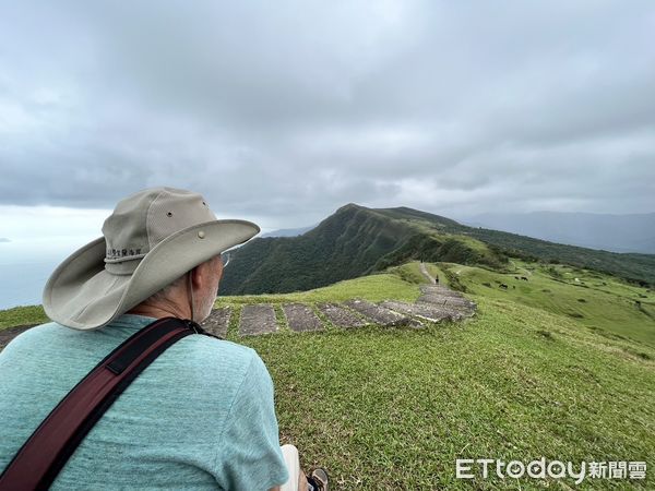 ▲▼艾美獎名主持人約瑟夫·羅森多帶著新節目走訪台灣  ，體驗感受台灣文化與自然之美。（圖／觀光署提供）