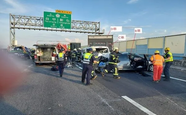 ▲▼國道車禍和防禦駕駛。（圖／高公局提供）