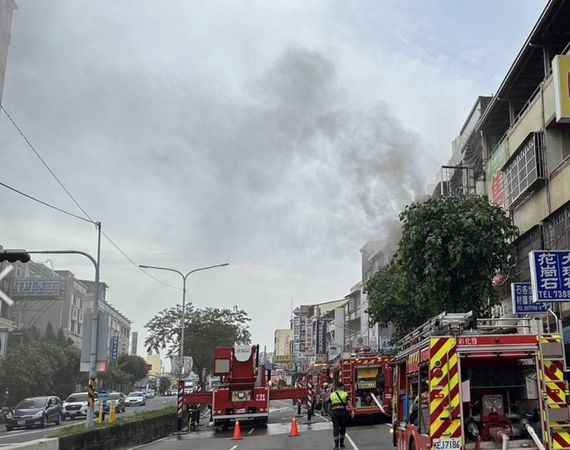 ▲彰化市中山路1段透天厝火警。（圖／記者唐詠絮翻攝）