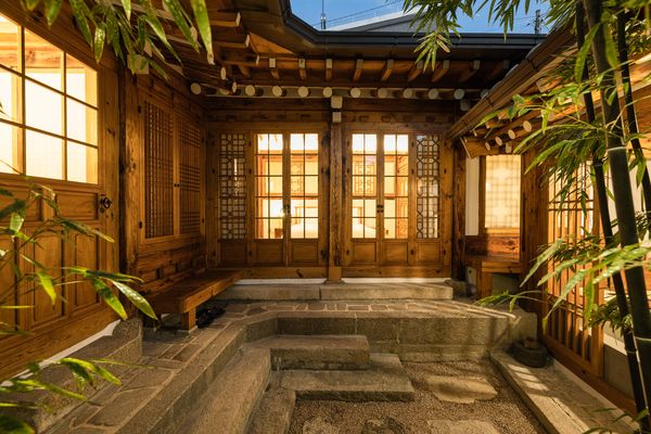 ▲▼首爾韓屋旅宿Luxury hanok with private foot bathtub - SN10。（圖／Booking.com提供）