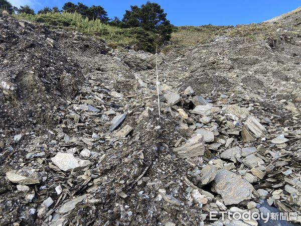 ▲▼南湖大山、奇萊山、屏風山、畢祿山及羊頭山等高山步道受損暫時封閉。（圖／太管處提供，下同）