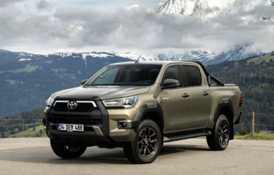 TOYOTA「10年大改款Hilux」註冊商標！今年亮相、確定有電動版