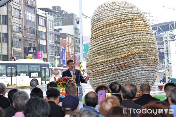 ▲基隆港「基地昌隆藝地重生」揭幕。（圖／記者郭世賢翻攝）