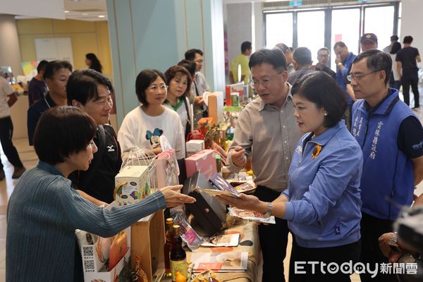 ▲「新台灣館」台灣名品展示中心於本月16日在新加坡開業，展示來自台灣各地名物產，雲林縣優質農特產也將於該館亮相。（圖／記者王悉宇翻攝）