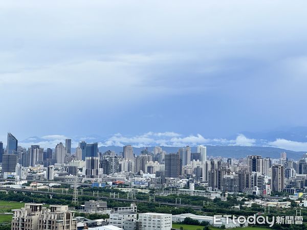 ▲▼ 七期,夜景,遠眺            。（圖／記者陳筱惠攝）