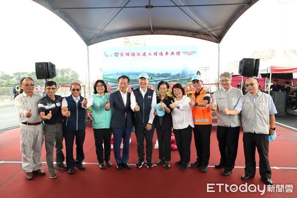 ▲▼   連接嘉義縣市重要橋樑軍輝橋改建後通車  。（圖／記者翁伊森攝）