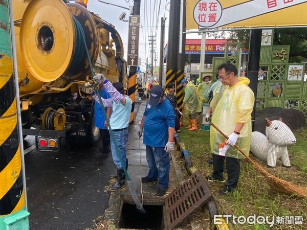 ▲▼  嘉義縣村里清潔大作戰  。（圖／嘉義縣政府提供）