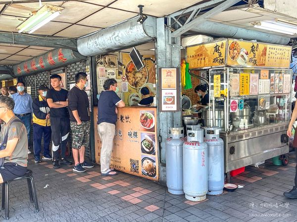 ▲▼萬華小吃一甲子餐飲祖師廟焢肉飯、刈包，必比登推薦美食。（圖／陳小可的吃喝玩樂提供）