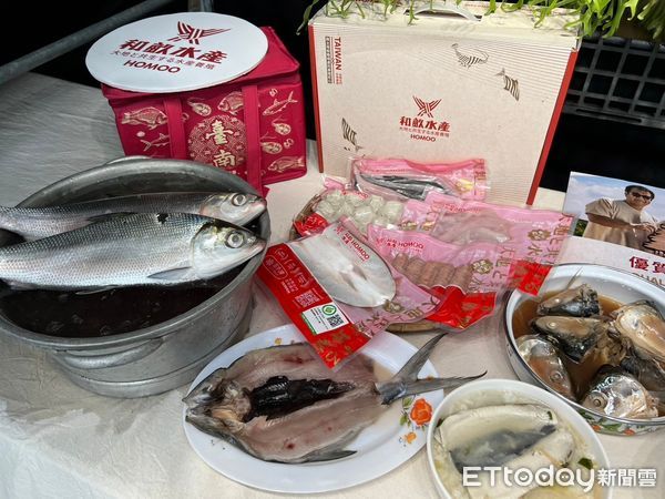 ▲凃欣儀長期在地方推動「食魚教育」，更以自製摺紙虱目魚及虱目魚娃娃教具讓大小民眾更加認識虱目魚，讓她成為一名虱目魚職人。（圖／記者林東良翻攝，下同）