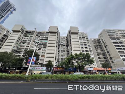 每人聽到「住1地段」是有錢人　妹子嘆：全家省吃儉用！全場吵翻