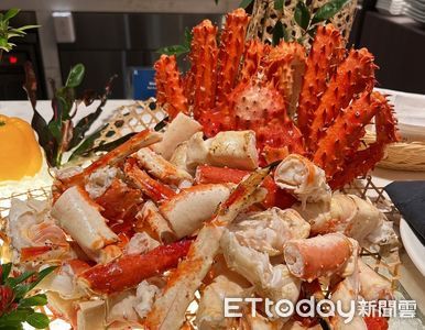 士林萬麗Buffet「鱈場蟹吃到飽」延到年底