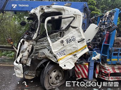 北宜物流車過彎失控衝對向！貨車遭撞爛駕駛受困…玻璃劃破臉