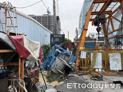 快訊／台南工地機具傾倒！　守夜男遭壓「臉部發紺」命危