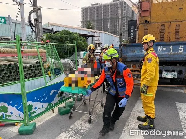 ▲台南市仁德區保華路與崇德路口工地傳出工安意外，夏姓男子不幸死亡，職業安全衛生署要求工地停工開罰最高30萬元，全案移送台南地檢署偵辦。（圖／記者林東良翻攝，下同）