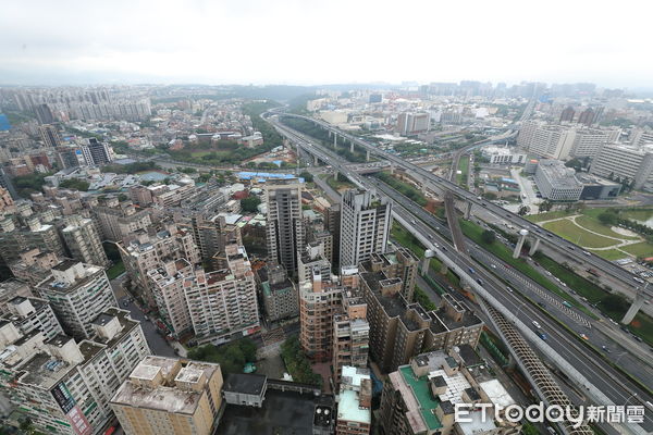 ▲▼林口龜山地區房市高空鳥瞰圖。（圖／記者湯興漢攝）