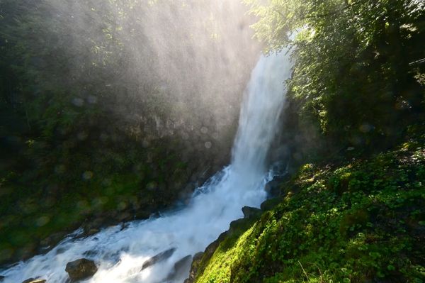 ▲▼吉斯河絕美絲滑瀑布健行，拍照與交通規劃全解析。（圖／Travel with Leo授權提供）