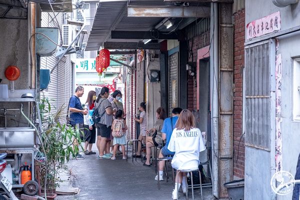 ▲▼用「活化石」炒麵！全台剩這家　麵條軟中帶Q、燒肉金黃酥脆超搭。（圖／部落客桃桃提供）