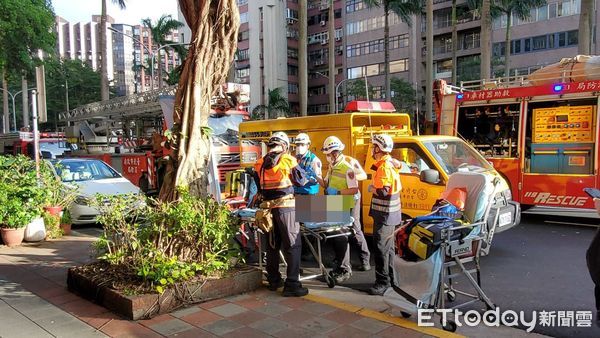 ▲▼台北市民生東路五段大樓火警，1女命危。（圖／記者黃彥傑攝）