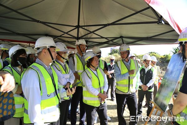 ▲▼  黃敏惠市長視察建國二村、復興新村地區市地重劃工程進度 新生路年底開放通車   。（圖／嘉義市政府提供）