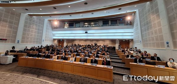 ▲論壇吸引海運產官學研界近兩百人與會。（圖／記者張佩芬攝）