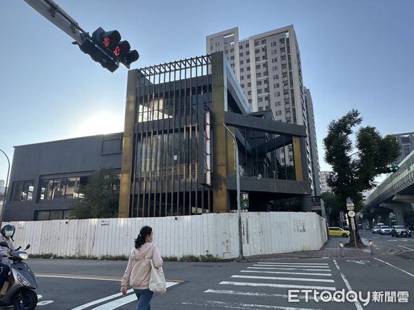 ▲▼ 小蒙牛文心路,北屯區            。（圖／記者陳筱惠攝）