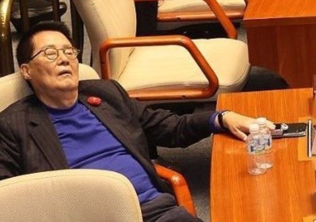 ▲▼南韓通過解嚴後，８3歲議員朴智元累得在議場內睡著。（圖／翻攝自X）