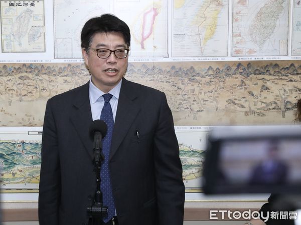 ▲▼陸委會主委邱垂正 聯訪 陸生來台爭議 相關。（圖／記者屠惠剛攝）
