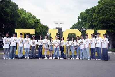 輔大海選24名俊男美女拍「創校百年月曆」　即起開放預購