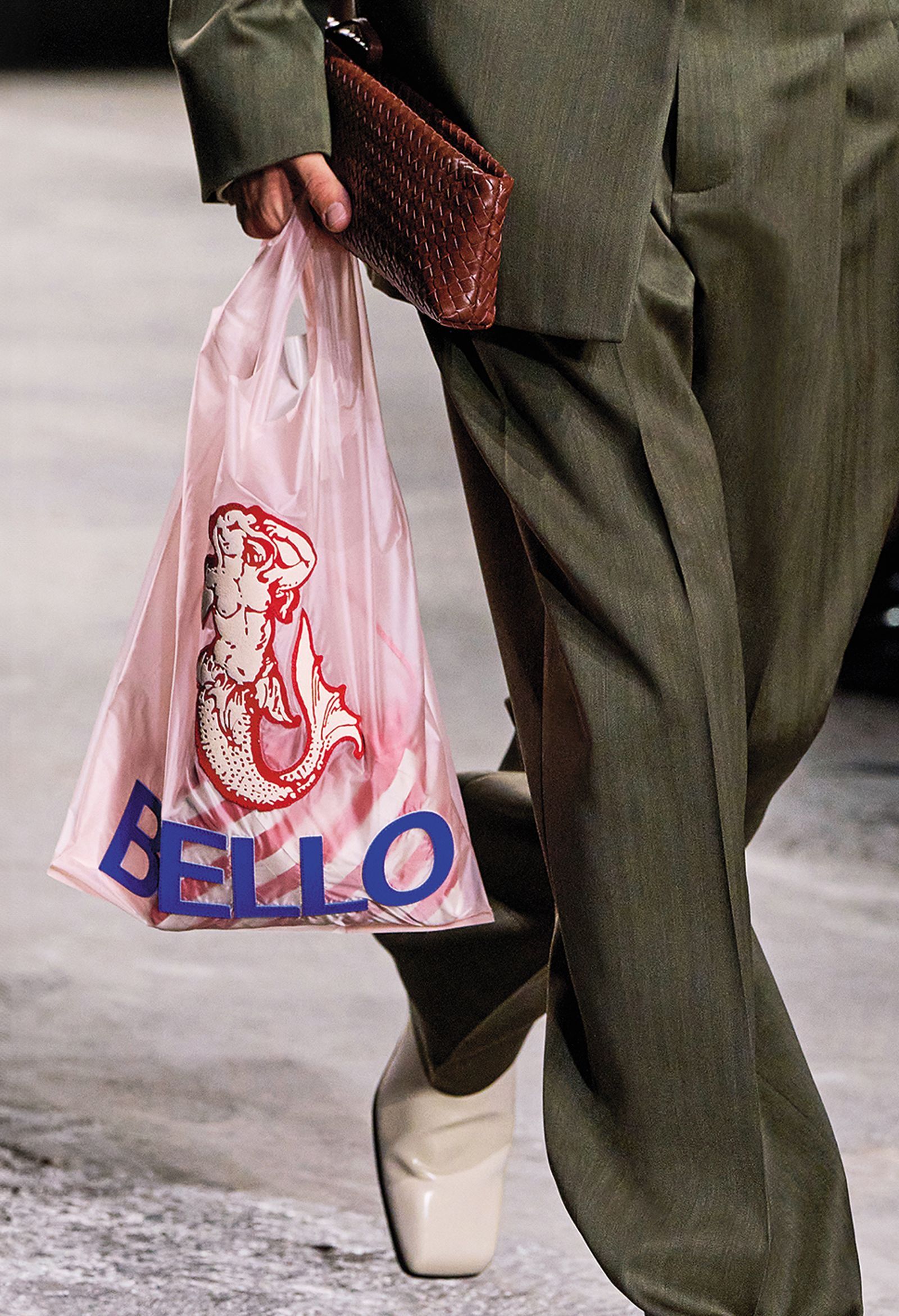 【靚鑑賞】玩皮比不過你BOTTEGA VENETA