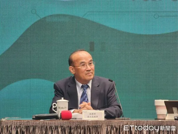 ▲▼經濟部次長連錦漳出席行政院會記者會。（圖／記者陳家祥攝）