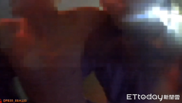 ▲▼             信義區酒客發生衝突，遭勸阻反襲警。（圖／記者邱中岳翻攝，下同）