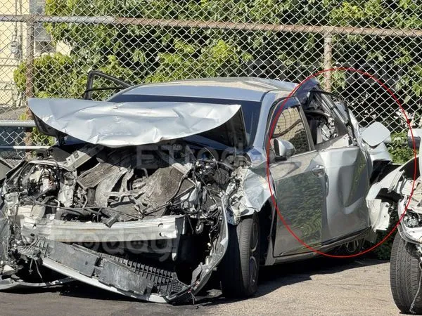 ▲▼      陳梅慧車禍身亡，車輛慘況曝光      。（圖／記者黃宥寧攝）