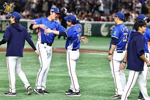 ▲▼ 王建民、林岳平            。（圖／中信兄弟提供）