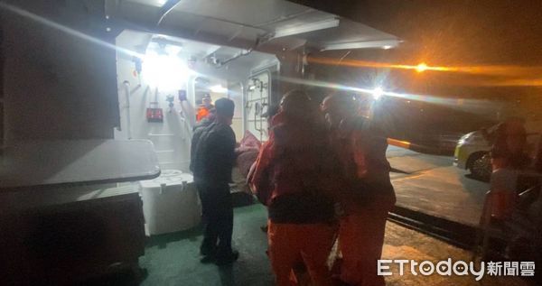 ▲▼             連江一名男子進行水下作業時意識不清送醫。（圖／記者林名揚翻攝，下同）