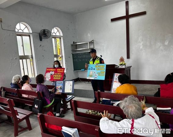 ▲警方深入教會及宮廟進行宣導。（圖／記者楊漢聲翻攝）