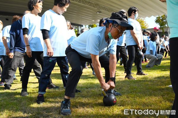 ▲▼ 嘉義縣衛生局「骨鬆肌少高風險運動營養班」成果發表會  。（圖／嘉義縣政府提供）