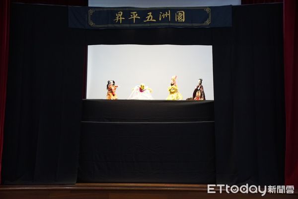 ▲台塑企業與昇平五洲園布袋戲劇團合作展演，為收容人帶來心靈上的滋養與正向的啟發。（圖／記者王悉宇翻攝）