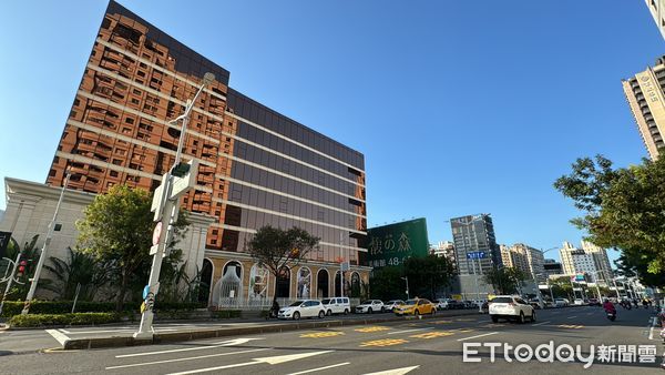 ▲▼ 高雄,農16,林皇宮,店面,博愛路            。（圖／記者張雅雲攝）