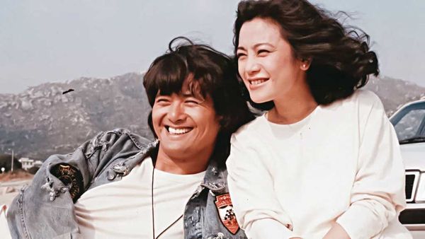 1989年，張艾嘉與周潤發合演《阿郎的故事》。（翻攝網路）