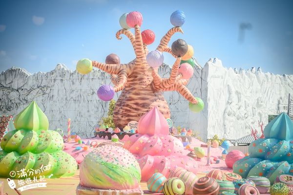 ▲▼芭達雅冰淇淋甜點樂園最新門票資訊，必拍冰淇淋樹、薑餅小火車和蛋糕溜滑梯。（圖／滿分提供）