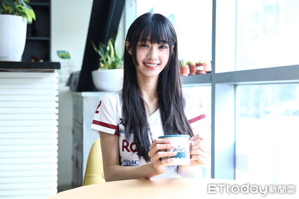 ▲樂天女孩嘎琳專訪。（圖／記者林敬旻攝）
