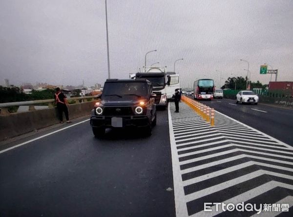 ▲孫佳琪當時就是乘坐這輛G63，遭到後方聯結車撞擊送醫            。（圖／記者吳奕靖翻攝）