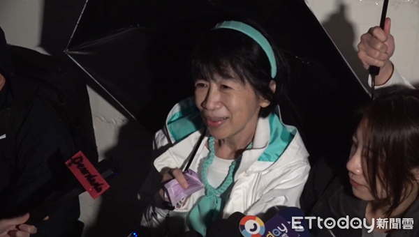 [討論] 陳O菡：柯家有財產買房是私事