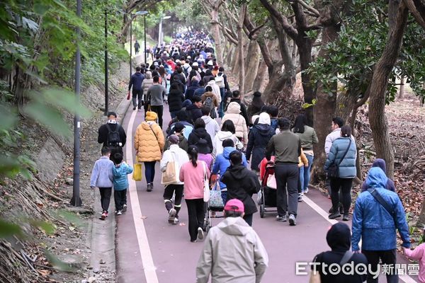 ▲▼「珍惜資源愛地球」活動沿著兩潭自行車道往北行，到花蓮港景觀橋折返，全程約5公里。（圖／花蓮市公所提供，下同）