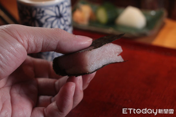 台北美食|吃得到青森黑鮪魚+九州小鰶魚!台北東區隱藏版壽司店推冬季菜單