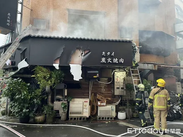 ▲▼北市延吉街知名日式燒肉店發生火警             。（圖／記者張君豪翻攝）