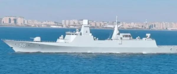 ▲▼解放軍海軍首艘054B型導彈護衛艦已刷上舷號，預計近期就會正式入列南部戰區海軍下轄的驅逐艦第九支隊，主要作戰方向為南海。（圖／翻攝自大陸網站）