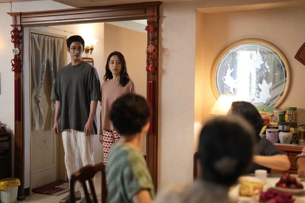 ▲《童話故事下集》由柯佳嬿、劉以豪、柯淑勤主演。（圖／Netflix提供）